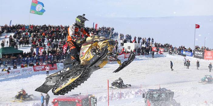 Dünya Rize’yi İzledi: SNX Türkiye Final Yarışlarıyla Nefes Kesti!