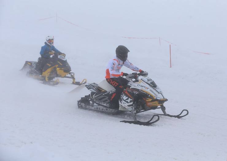 "Yeşilay Dünya Kar Motosikleti Şampiyonası"nın Türkiye etabı tamamlandı 2