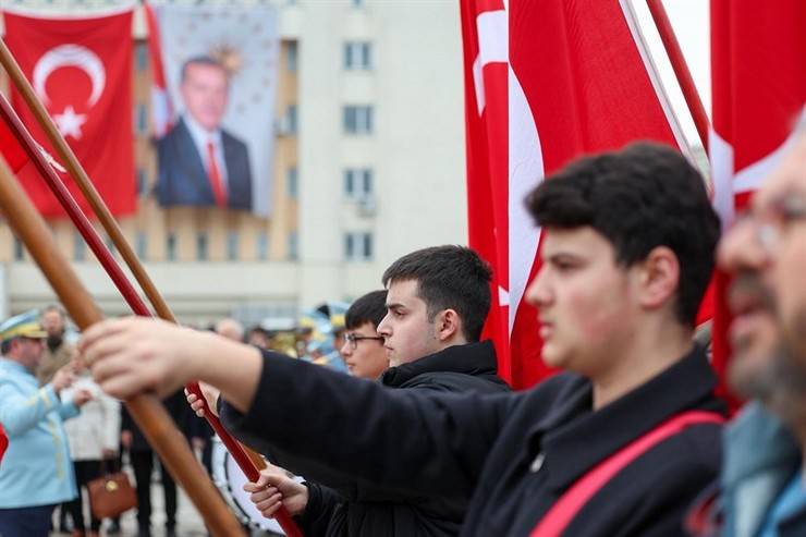 Rize’de 2 Mart Coşkusu: Kurtuluşun 108. Yılı Kutlandı 8