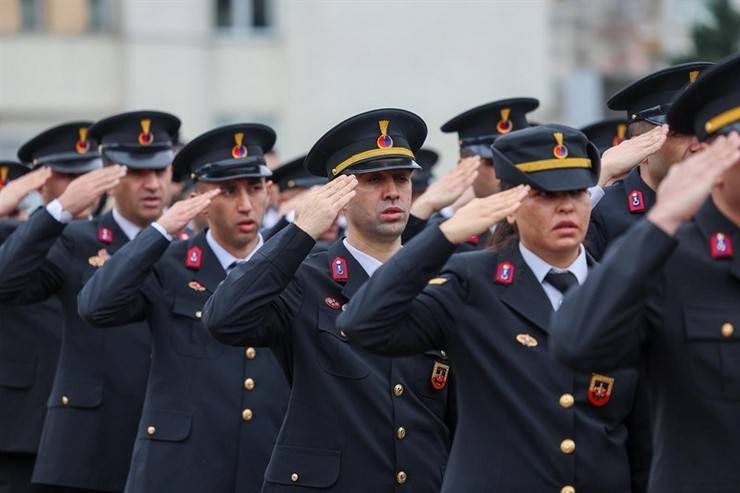 Rize’de 2 Mart Coşkusu: Kurtuluşun 108. Yılı Kutlandı 9