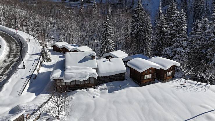 Rize'de karla kaplanan Ayder Yaylası dronla görüntülendi 15