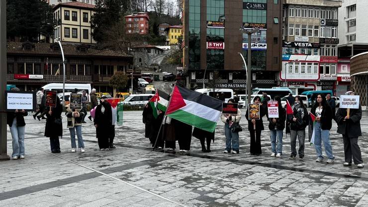 Akademisyen Kemal Sağlam’dan Rize’de İsrail’in İdam Yasası’na Tepkİ 39