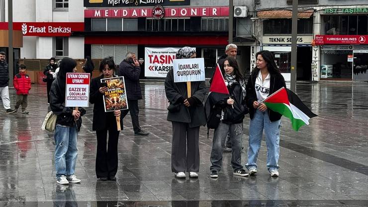 Akademisyen Kemal Sağlam’dan Rize’de İsrail’in İdam Yasası’na Tepkİ 5