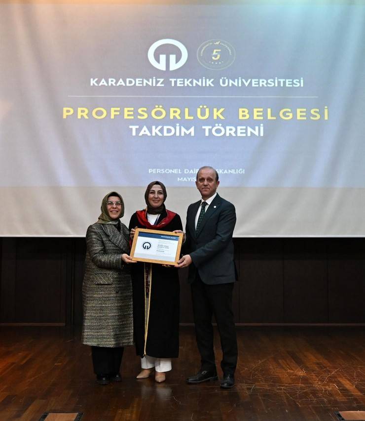 KTÜ’de Profesörlük Belgesi Takdim Töreni Gerçekleştirildi 12