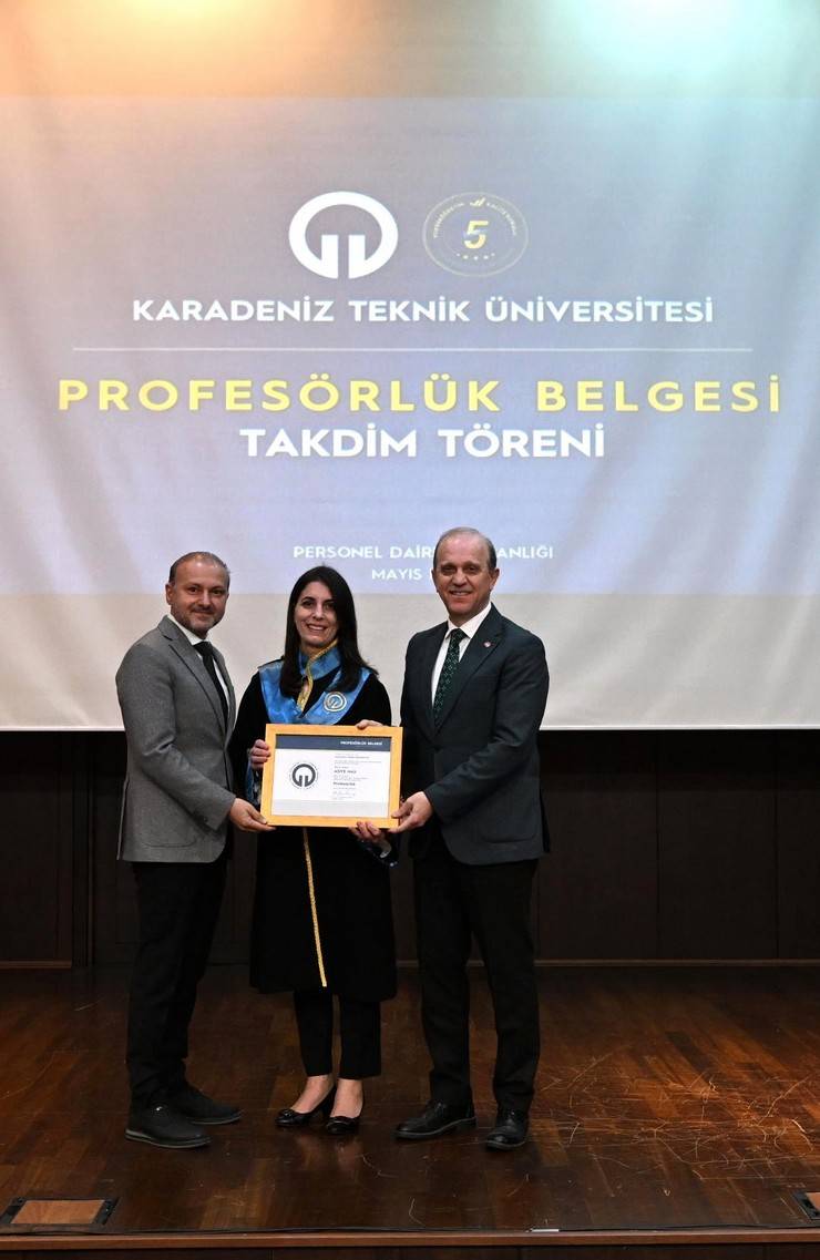 KTÜ’de Profesörlük Belgesi Takdim Töreni Gerçekleştirildi 18
