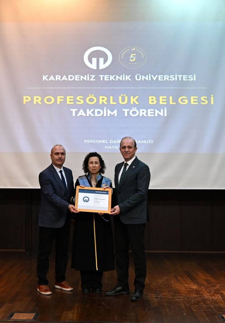 KTÜ’de Profesörlük Belgesi Takdim Töreni Gerçekleştirildi 31