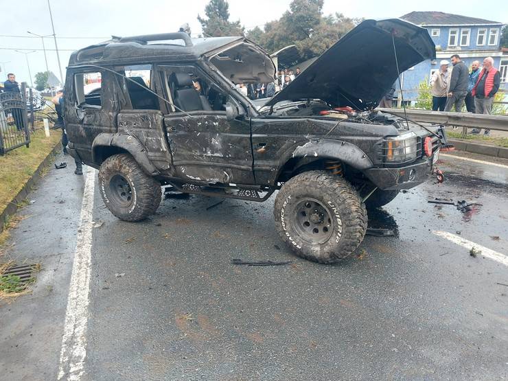 Rize’de feci kaza: 1 ölü, 7 yaralı 10