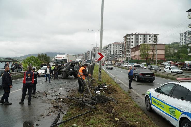 Rize’de feci kaza: 1 ölü, 7 yaralı 5