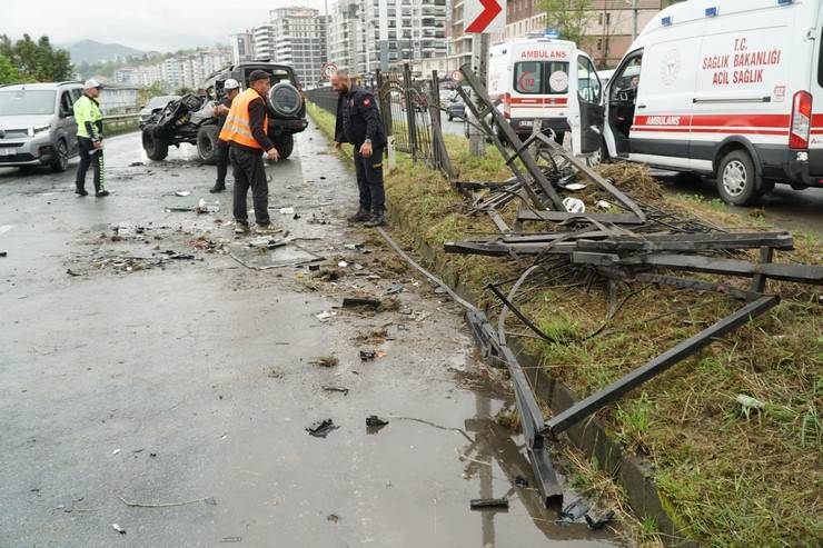 Rize’de feci kaza: 1 ölü, 7 yaralı 9