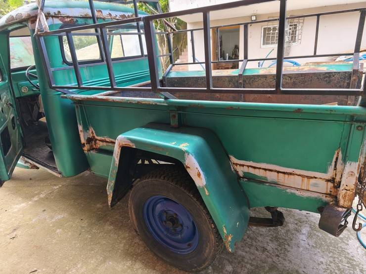 Kündekari ustasından, hurda arazi araca ahşap dokunuş 3