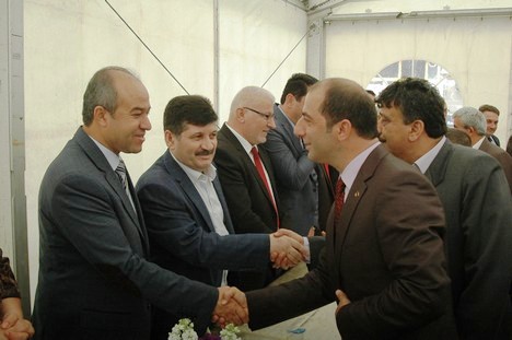 Rize'de Bayramlaşma Çadırda Yapıldı 7