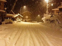 Ayder Beyazlara Büründü