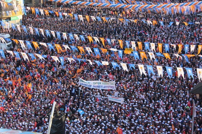 Başbakan Davutoğlu Rize'de 11