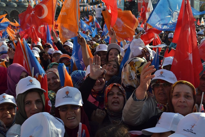 Başbakan Davutoğlu Rize'de 30