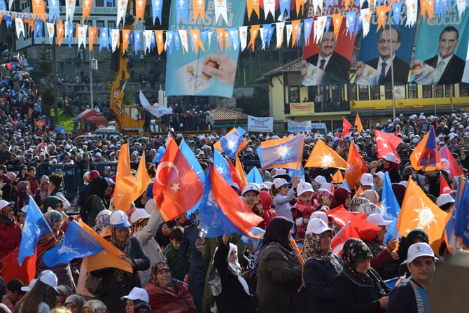 Başbakan Davutoğlu Rize'de 52
