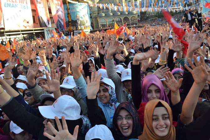Başbakan Davutoğlu Rize'de 72