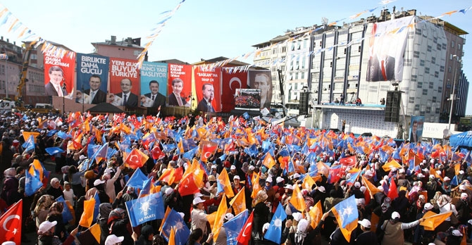 Başbakan Davutoğlu Rize'de 80