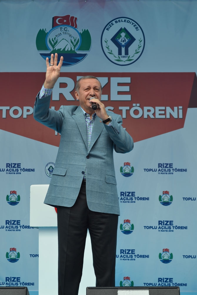 Cumhurbaşkanı Erdoğan Rize'de 64