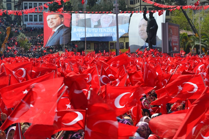 Cumhurbaşkanı Erdoğan’a Rize'de Büyük Sevgi 109