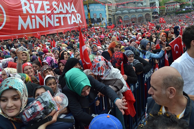 Cumhurbaşkanı Erdoğan’a Rize'de Büyük Sevgi 125