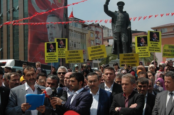 Mursi'nin İdam Cezasına Rize Sessiz Kalmadı 15