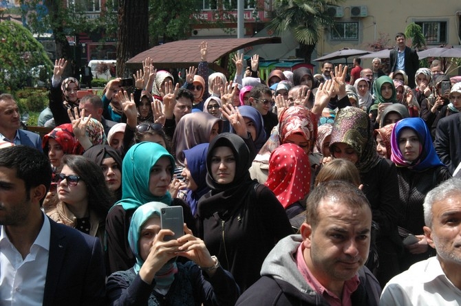 Rize ÜniAK Sisi'yi Temsili Dar Ağacına Astı ! 12