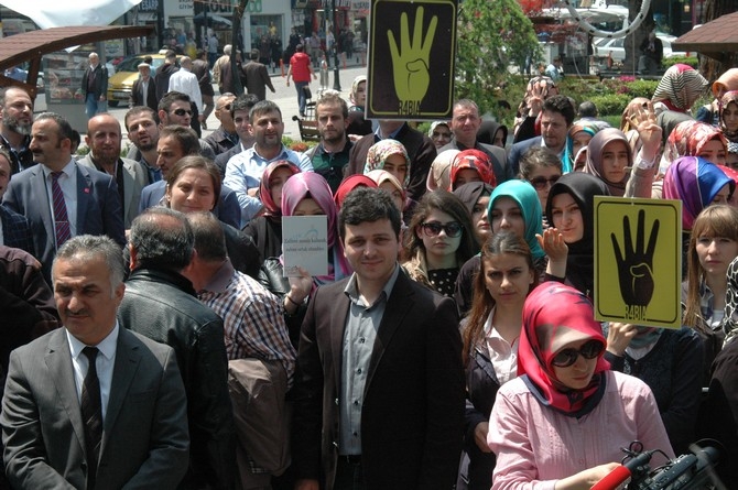 Rize ÜniAK Sisi'yi Temsili Dar Ağacına Astı ! 32