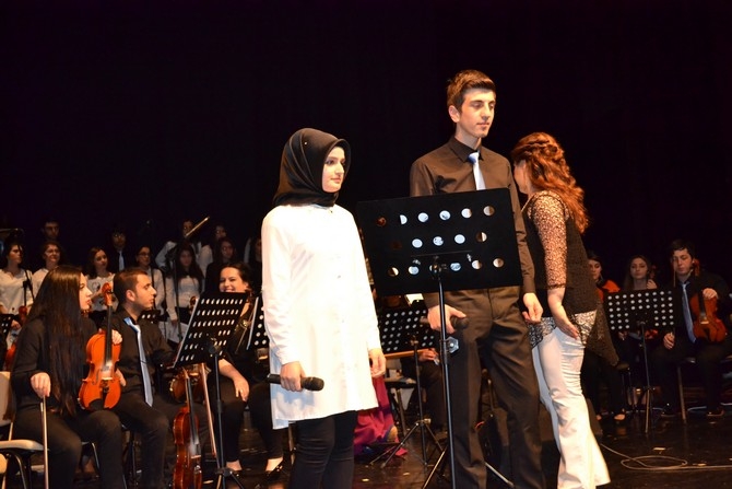 Rize Türk Telekom Güzel Sanatlar Lisesi’nden Muhteşem Yıl Sonu Konseri 10