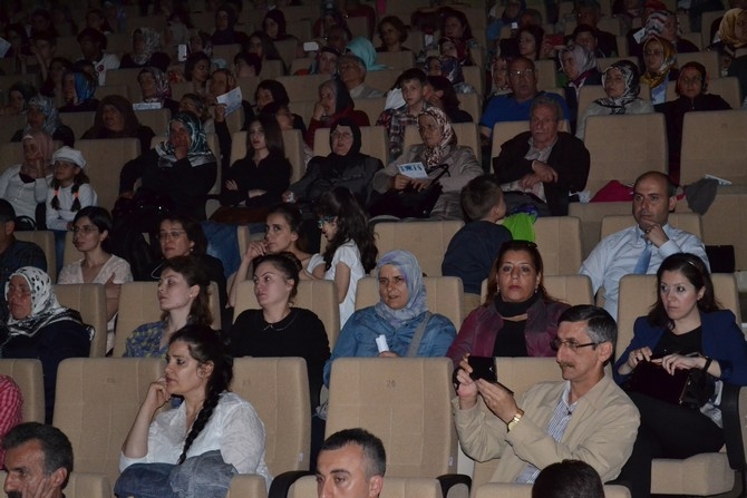 Rize Türk Telekom Güzel Sanatlar Lisesi’nden Muhteşem Yıl Sonu Konseri 13