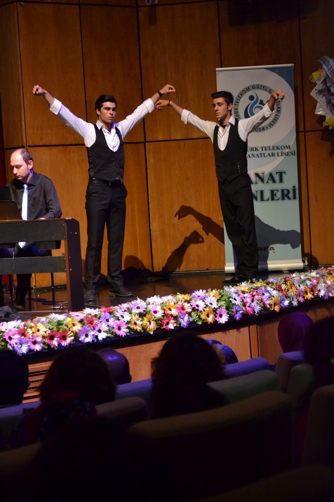 Rize Türk Telekom Güzel Sanatlar Lisesi’nden Muhteşem Yıl Sonu Konseri 15