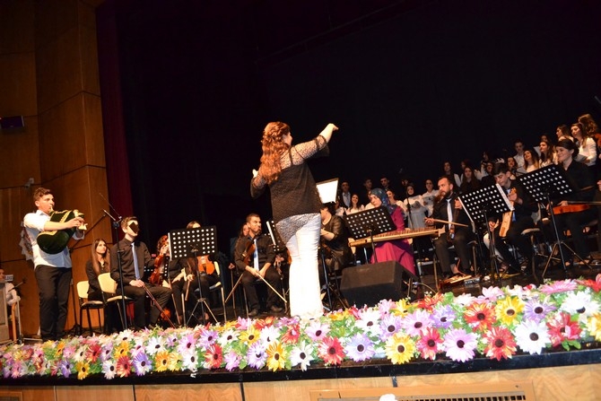 Rize Türk Telekom Güzel Sanatlar Lisesi’nden Muhteşem Yıl Sonu Konseri 32