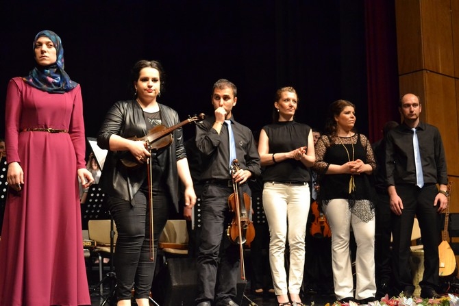 Rize Türk Telekom Güzel Sanatlar Lisesi’nden Muhteşem Yıl Sonu Konseri 42