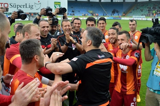 Rizespor-Galatasaray Maçı Fotoğrafları 22