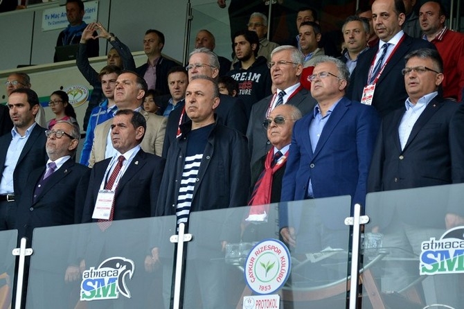 Rizespor-Galatasaray Maçı Fotoğrafları 24