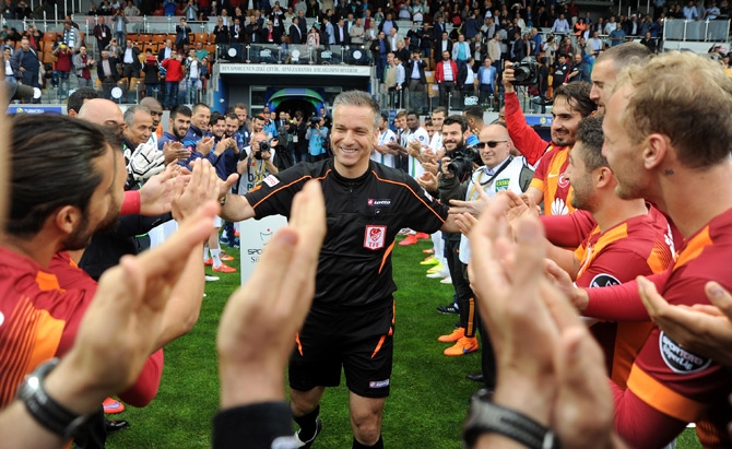 Rizespor-Galatasaray Maçı Fotoğrafları 31