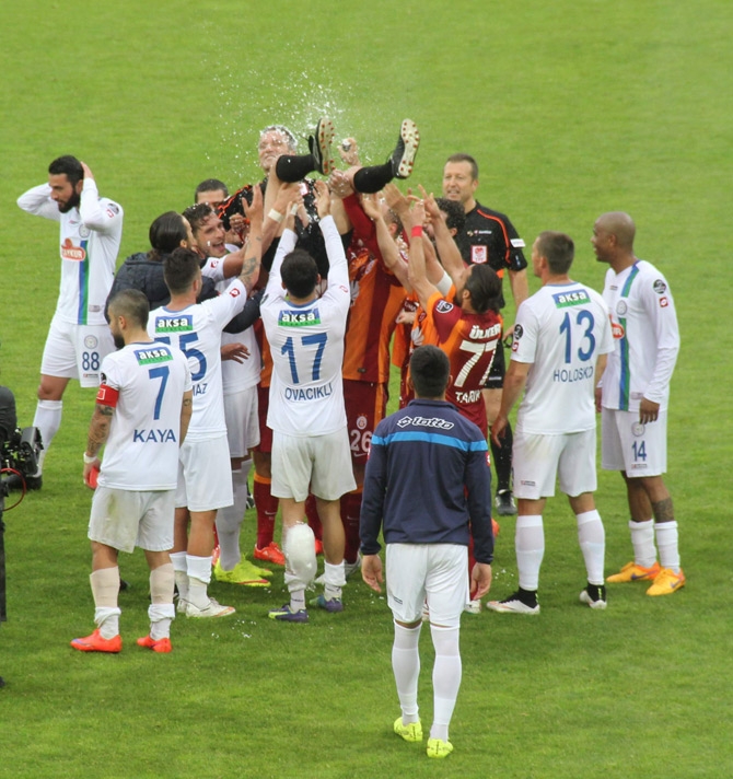 Rizespor-Galatasaray Maçı Fotoğrafları 33
