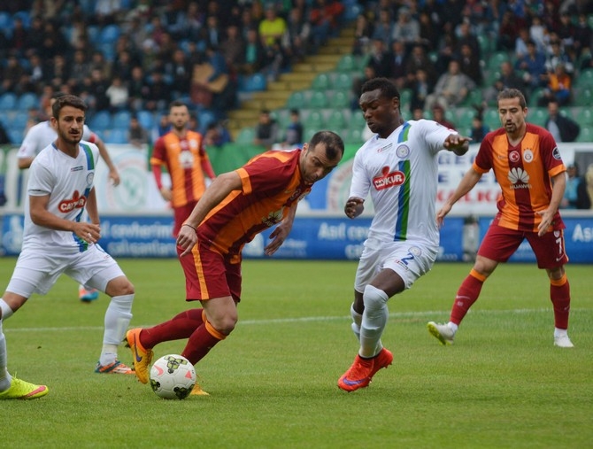 Rizespor-Galatasaray Maçı Fotoğrafları 5