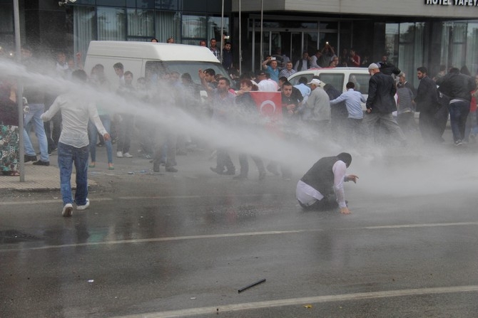 Samsun'da HDP Mitinginde Olay Çıktı 41