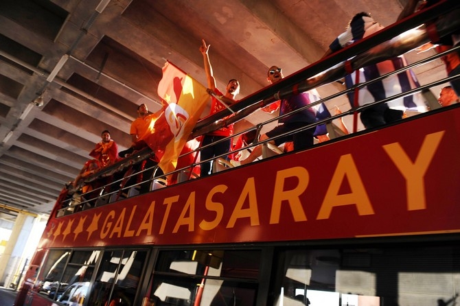Galatasaray şampiyonluk kupasını aldı 30