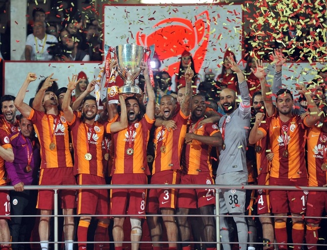 Galatasaray Türkiye Kupasını kaldırdı 8