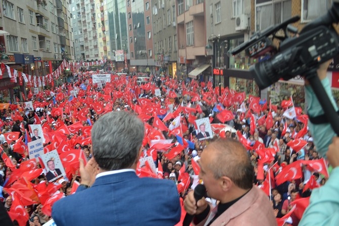 Rize Başkanına Sahip Çıktı 111