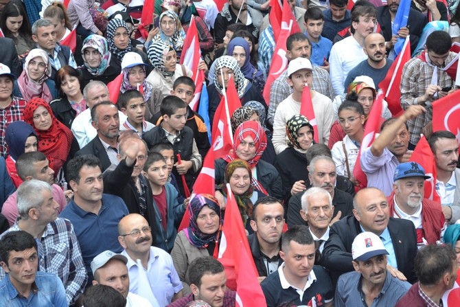 Rize Başkanına Sahip Çıktı 185