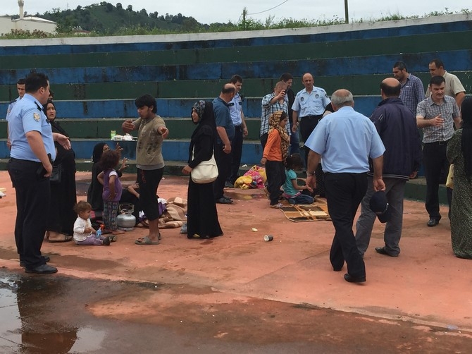 Rize’de Suriyeli Dilencilerden Ölümüne Direniş! 24