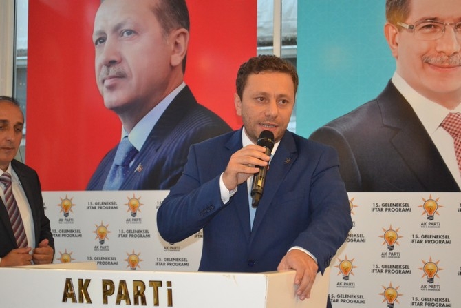 Ak Parti Rize'nin 15. Ahde Vefa İftarına Yoğun İlgi 1