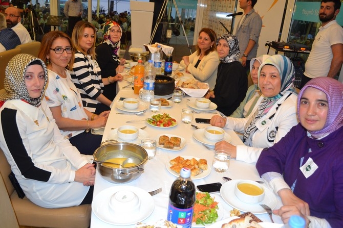 Ak Parti Rize'nin 15. Ahde Vefa İftarına Yoğun İlgi 11