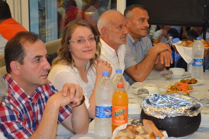 Ak Parti Rize'nin 15. Ahde Vefa İftarına Yoğun İlgi 6