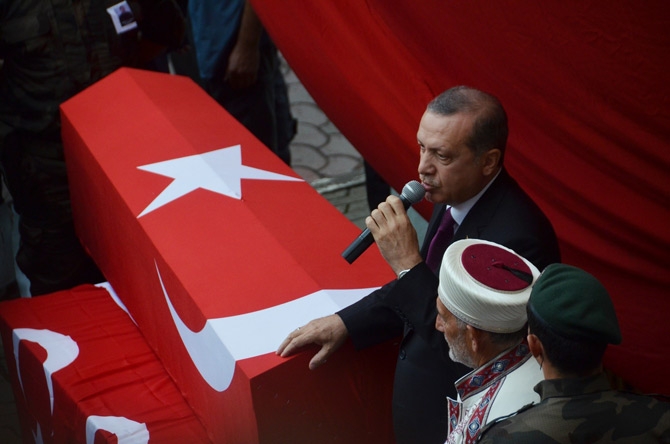 Erdoğan Şehit Ahmet Çamur'un Cenazesine Katıldı 11