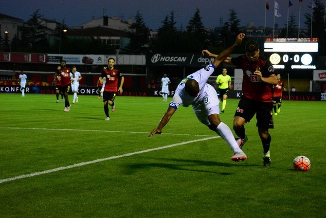 Eskişehirspor-Rizespor Maç Fotoğrafları 15