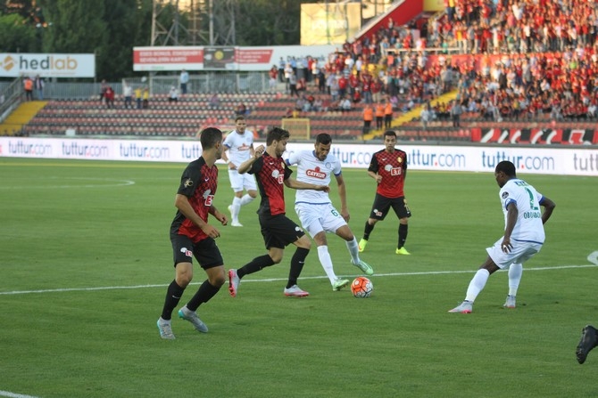 Eskişehirspor-Rizespor Maç Fotoğrafları 30