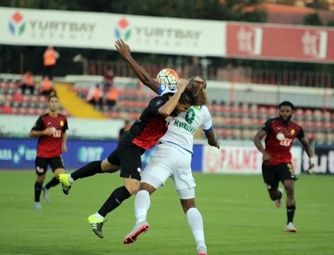 Eskişehirspor-Rizespor Maç Fotoğrafları 4